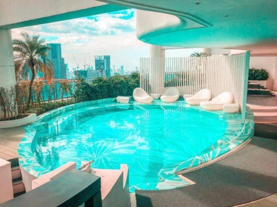 Aveline Suites Elite Rockwell View Acqua Private Residences Near Rockwell Makati Manila Zewnętrze zdjęcie