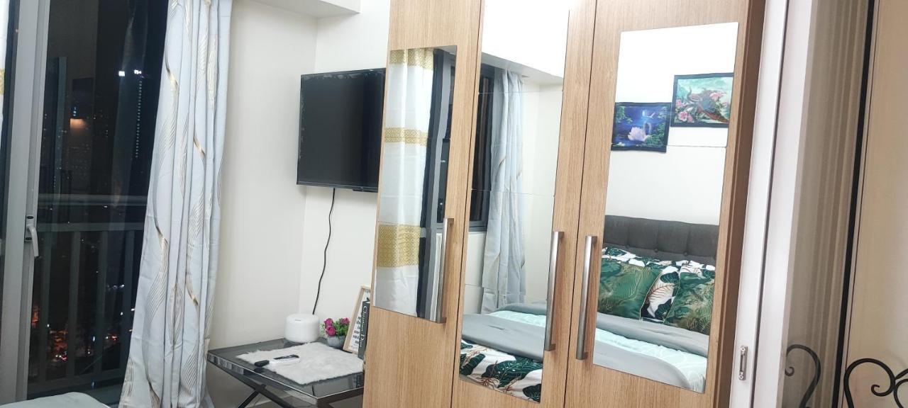 Aveline Suites Elite Rockwell View Acqua Private Residences Near Rockwell Makati Manila Zewnętrze zdjęcie
